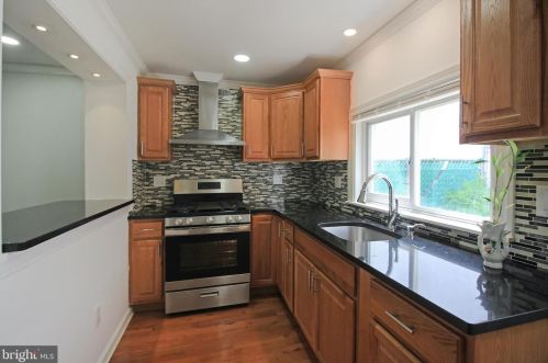 1502 Berks St, Philadelphia PA 19131-3215 exterior