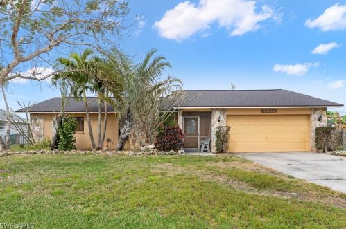 3302 6th Ave, Cape Coral, FL 33914-5397
