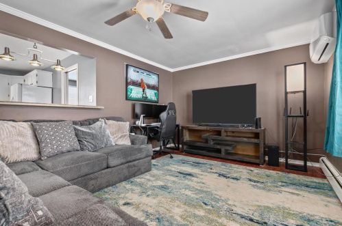 813 Grove St, Menasha, WI 54952-2505