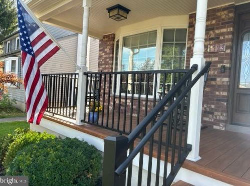 123 Independence Dr, Yardley, PA 19067-4910