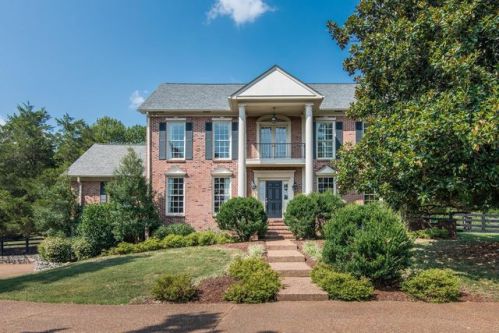 952 Sneed Rd, Franklin, TN 37069-7033