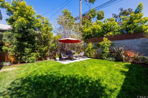 324 Grand Ave, Long Beach CA  90814-2738 exterior