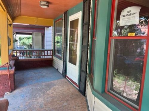 1228 32, Milwaukee WI 53208-2943 exterior