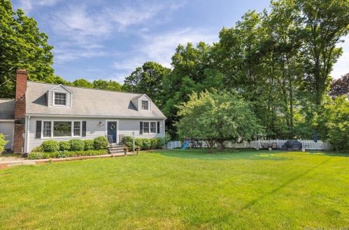 20 Highview Dr, Ridgefield, CT 06877-2007
