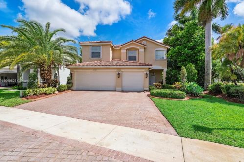 17355 48th St, Hollywood, FL 33029-5067