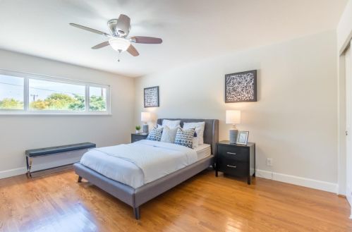 1638 Bittern Dr, Sunnyvale CA  94087-4604 exterior