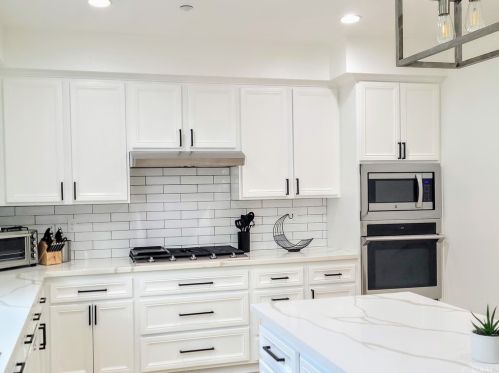 16 Shellprint Ct, Newport Beach, CA 92663-2781