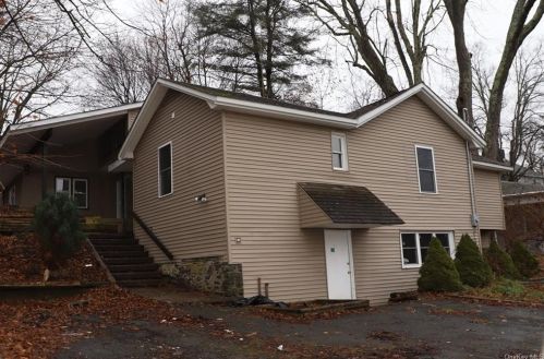 20 York Ave, Monticello, NY 12701-1921