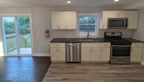 612 Brookside Pl, Cranford NJ  07016-1658 exterior