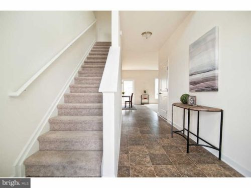 295 Hightide Dr, Frederica, DE 19946-2120