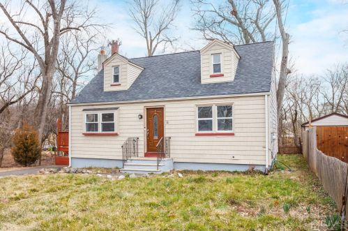 11 Harper St, Piscataway NJ  08854-6020 exterior
