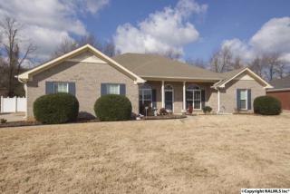 152 Valley Stone Rd, Huntsville, AL 35811-8255