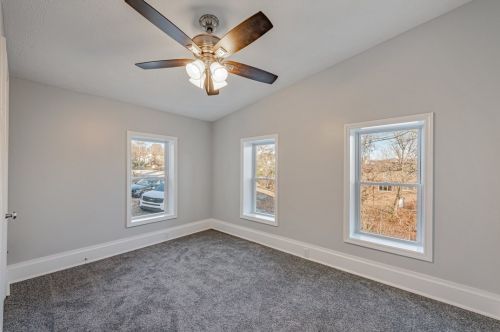 108 Oak Spring Rd, Canonsburg PA  15317-1045 exterior