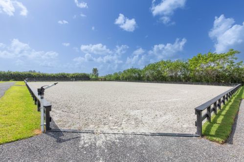 15380 46th Ln, West Palm Beach FL  33414-7452 exterior