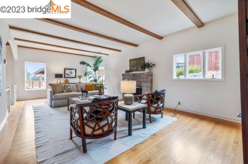 32 Kimberley Ct, Oakland, CA 94611-2520