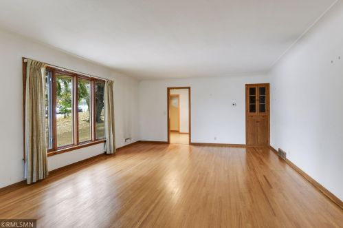 5333 Nicollet Ave, Minneapolis MN 55419-2621 exterior