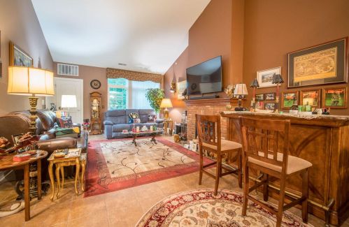 2030 Rainbow Lake Ln, West Bend, WI 53090-2906