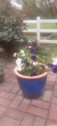 566 Lattintown Rd, Marlborough NY  12542-5143 exterior