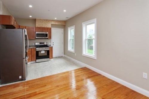 299 Norfolk St, Boston MA exterior