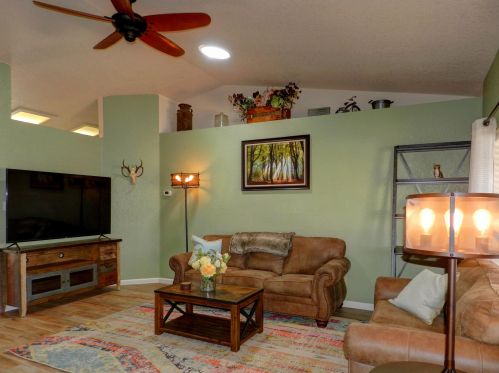 907 3rd St, Cottonwood, AZ 86326-3624