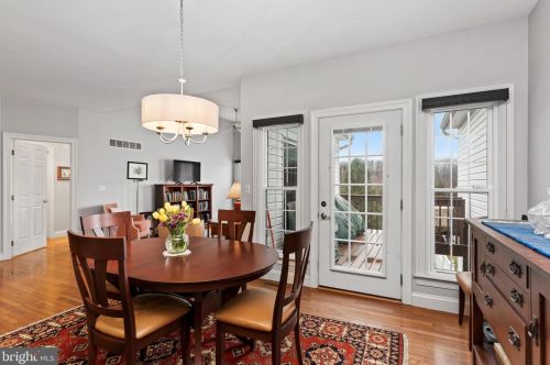 1123 Country Club Rd, Camp Hill PA  17011-1023 exterior