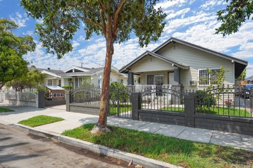 1315 9th St, Long Beach, CA 90813-4924