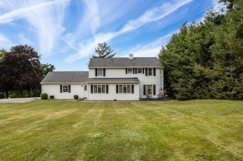 2210 Mercer Rd, New Brighton, PA 15066-3424