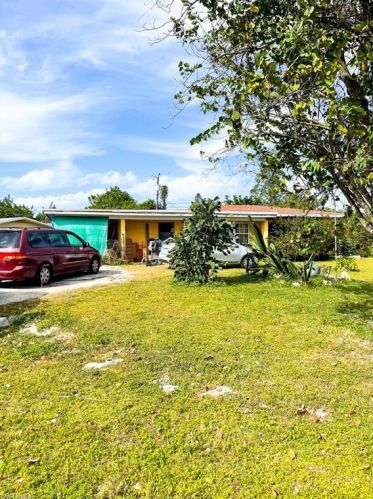 309 Penn Rd, Lehigh Acres, FL 33936-6252