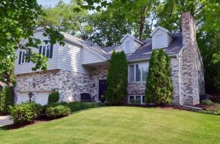 3310 Sandwood Way, Madison, WI 53713-3476