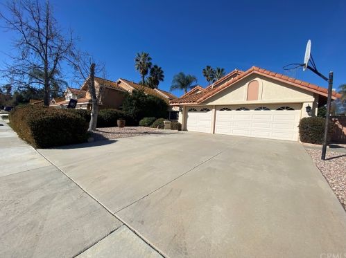 40013 Amberley Cir, Temecula, CA 92591-7012