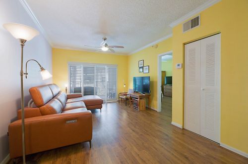 3220 Tuscany Way, Boynton Beach, FL 33435-7811