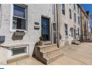 3321 Conrad St, Philadelphia, PA 19129-1514