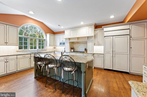 944 Sturgis Ln, Prospectville, PA 19002-2021