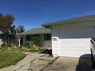 724 San Remo St, Fairfield, CA 94533-4038