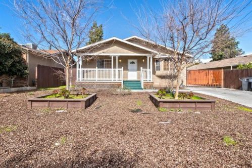 3720 Bullard Ave, Fresno, CA 93711-6517