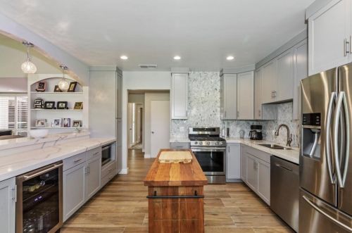 43397 Lacovia Dr, Indio CA  92203-8088 exterior