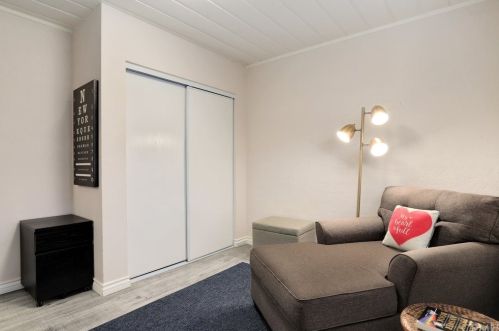 1401 Villa St, Riverside CA 92507-1332 exterior