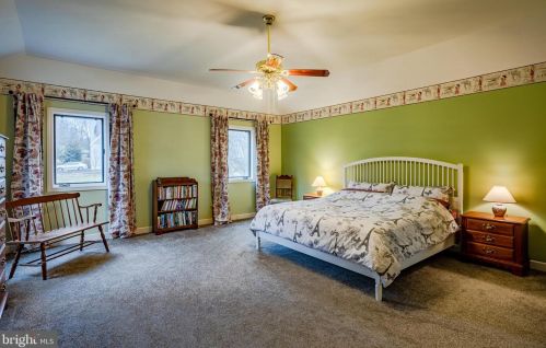 112 Quail Ln, Kennett Sq PA  19348-2652 exterior