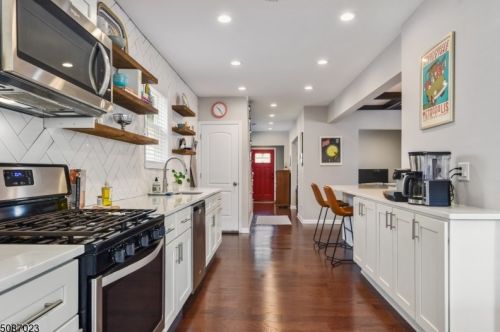 180 Fairview Ave, South Orange NJ  07079-2525 exterior