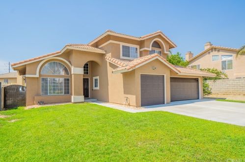 3674 Mustang Dr, Ontario, CA 91761-9168