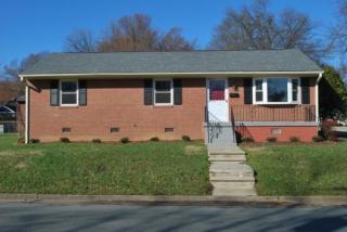401 Maple St, Graham, NC 27253-2929