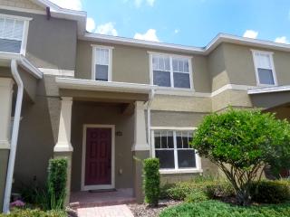 11929 Deer Path Way, Orlando, FL 32832-7044