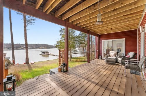 24234 Lands End Dr, Madison Mills VA  22960-3543 exterior