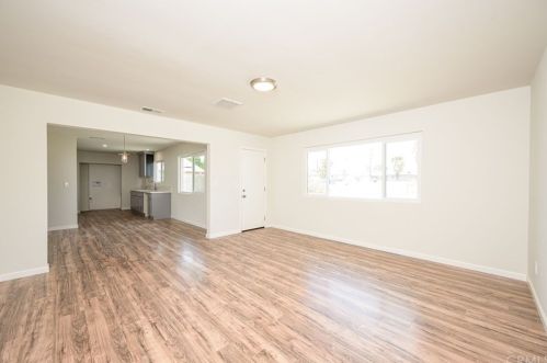 340 Avenida Cerca, Palm Springs CA  92262-1403 exterior