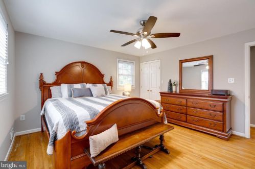 6614 Huntsman Blvd, Springfield VA 22152-2621 exterior