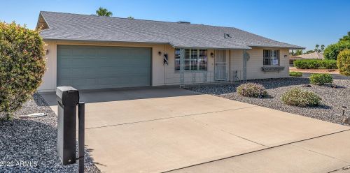 13243 Castle Rock Dr, Sun City, AZ 85375-4803