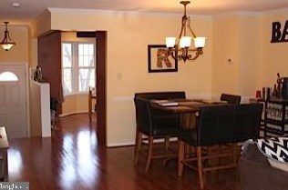 6762 Cardinal Woods Ct, Lorton VA  22079-1355 exterior