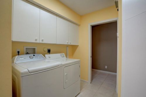 7038 Haviland Cir, Boynton Beach FL  33437-6472 exterior
