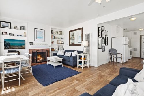 3405 Oceanfront, Newport Beach CA  92661 exterior