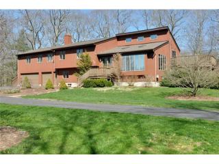 332 Ide Rd, Scituate RI  02857-1050 exterior